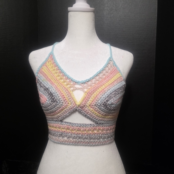 Handmade Tops - Nova Dahlia Halter Top